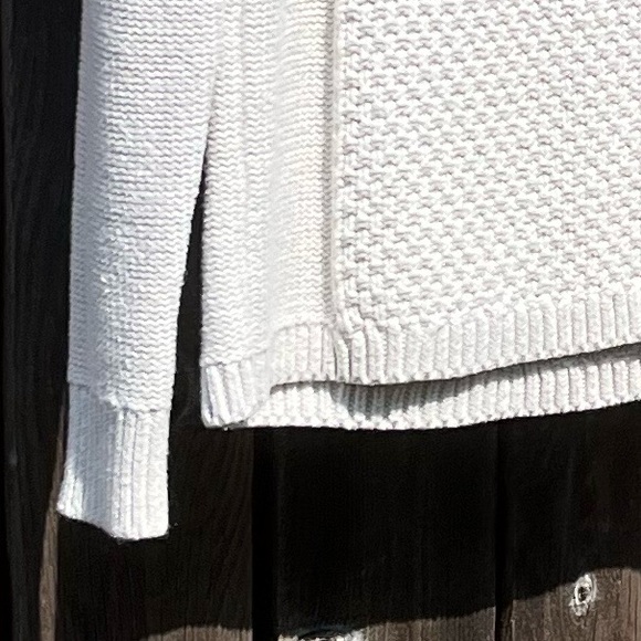 Banana Republic knit tan sweater size small - Picture 16 of 17